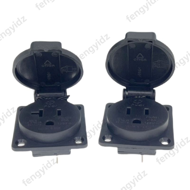 Black 125V 15A 20A IP44 CE Ame - огляд і ціна Outdoor Power Receptacle