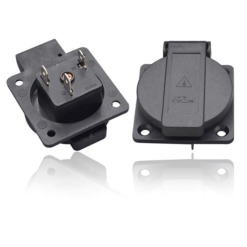 Black 125V 15A 20A IP44 CE Ame - огляд і ціна Outdoor Power Receptacle